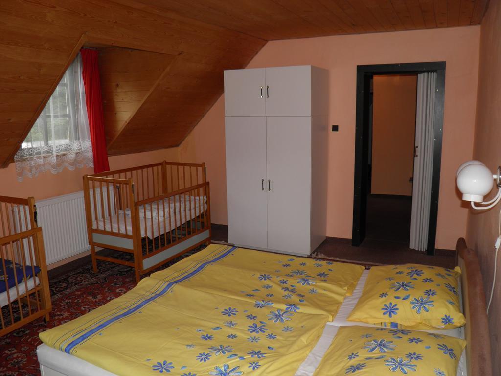 Pension Lípa Horní Maršov Habitación foto